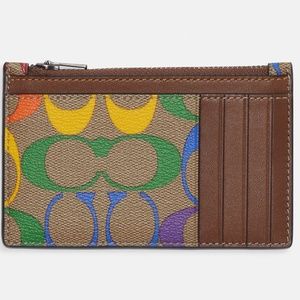 Coach Rainbow Zip Card Case New